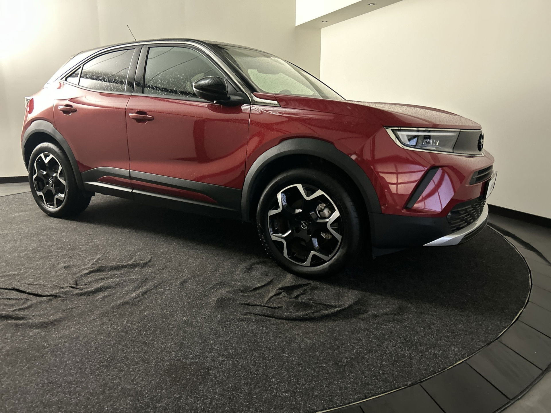 Foto van Opel Mokka Electric