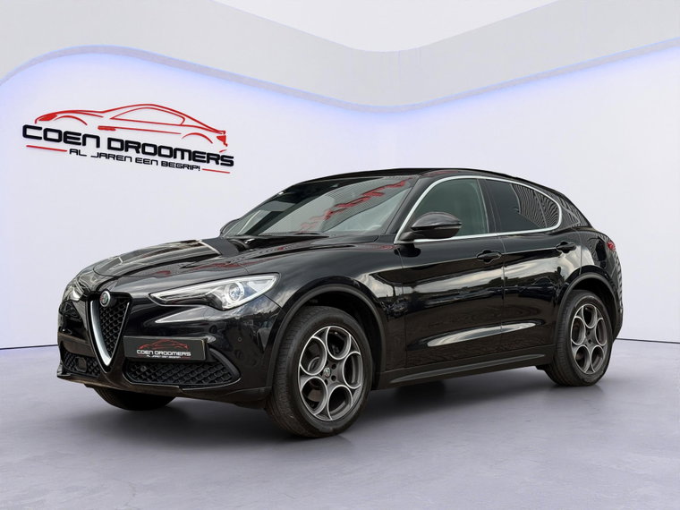 Alfa Romeo Stelvio foto 1