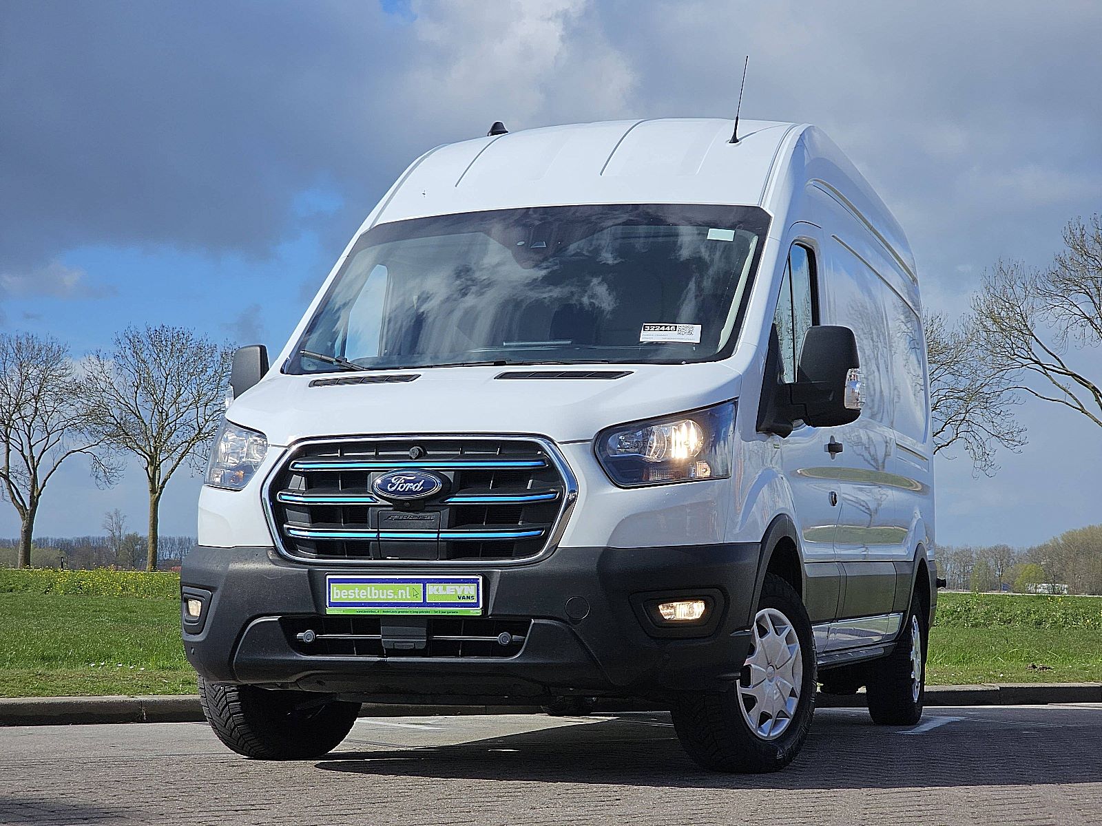 Foto van Ford E-Transit