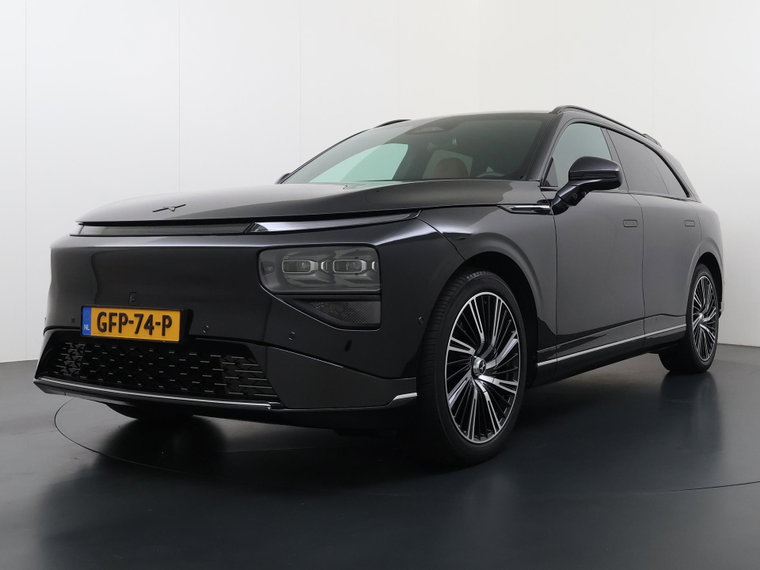 Foto van XPENG G9
