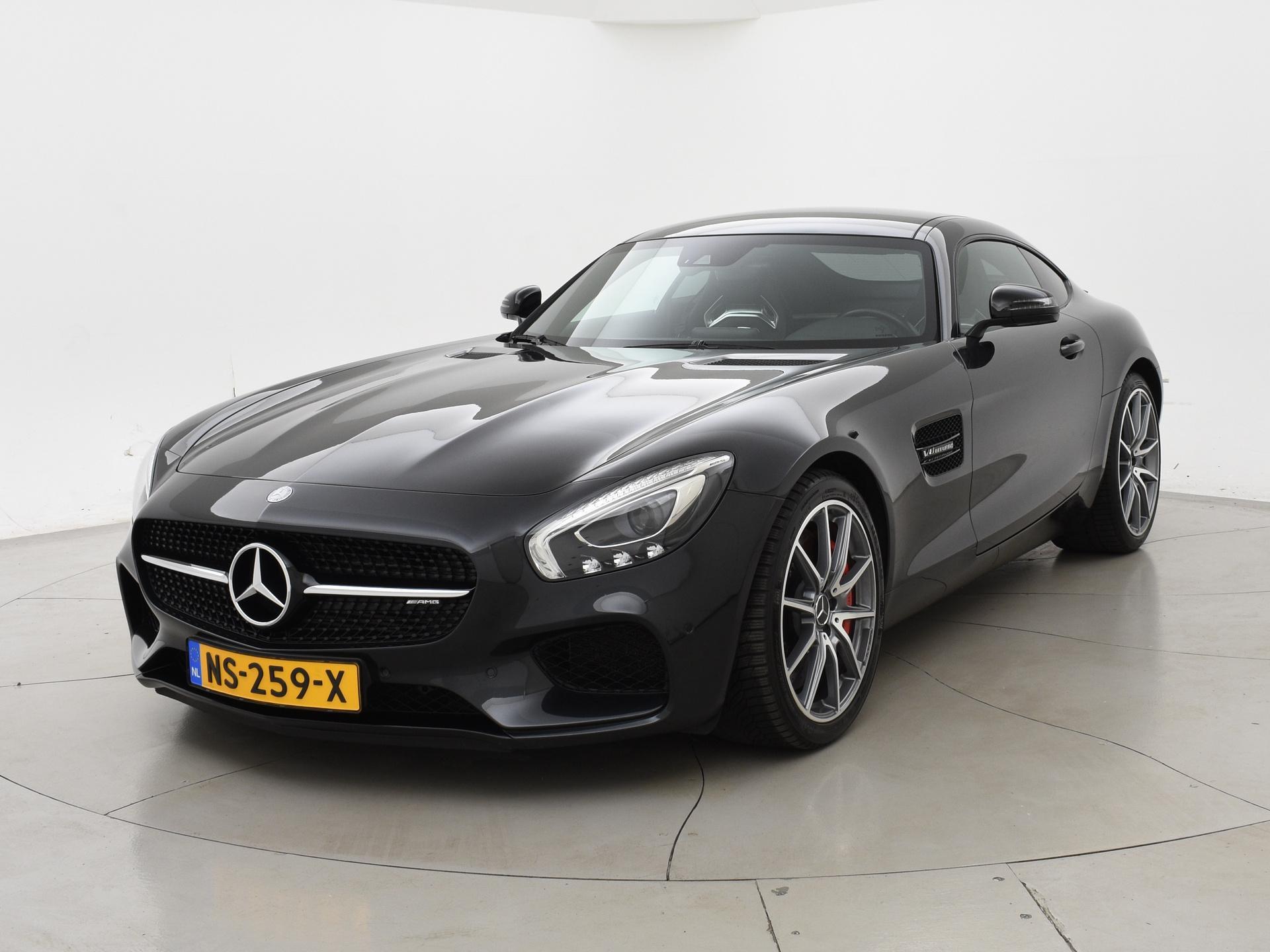 Foto van Mercedes-Benz AMG GT