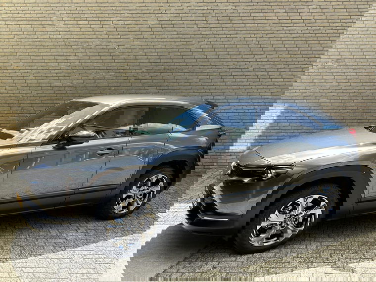 Foto van Mazda MX-30