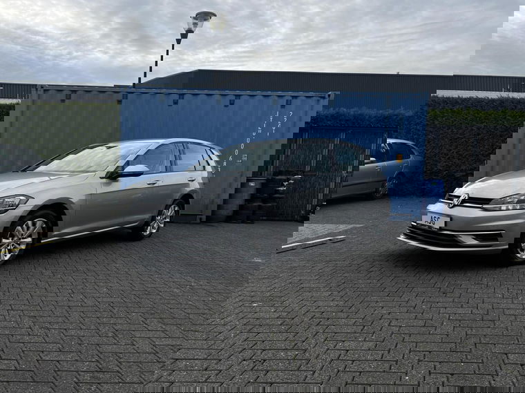 Foto van Volkswagen Golf