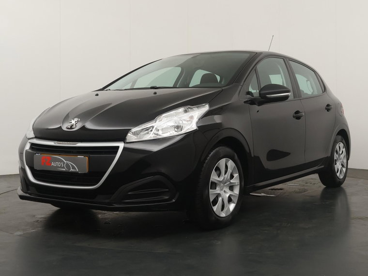 Peugeot 208 foto 1