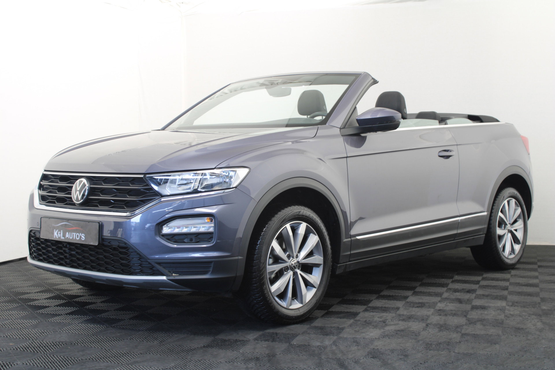 Foto van Volkswagen T-Roc Cabrio
