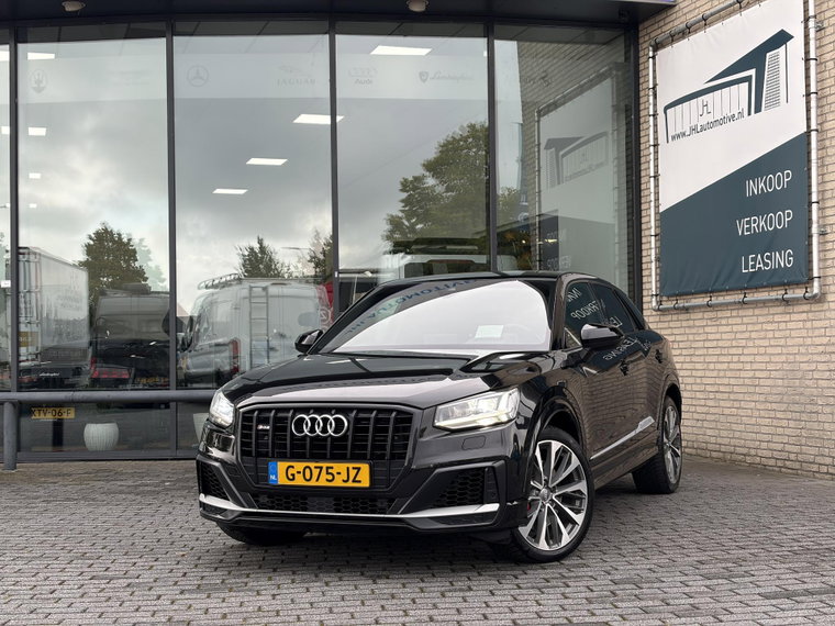 Audi Q2 foto 1
