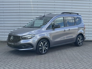 Foto van Mercedes-Benz EQT