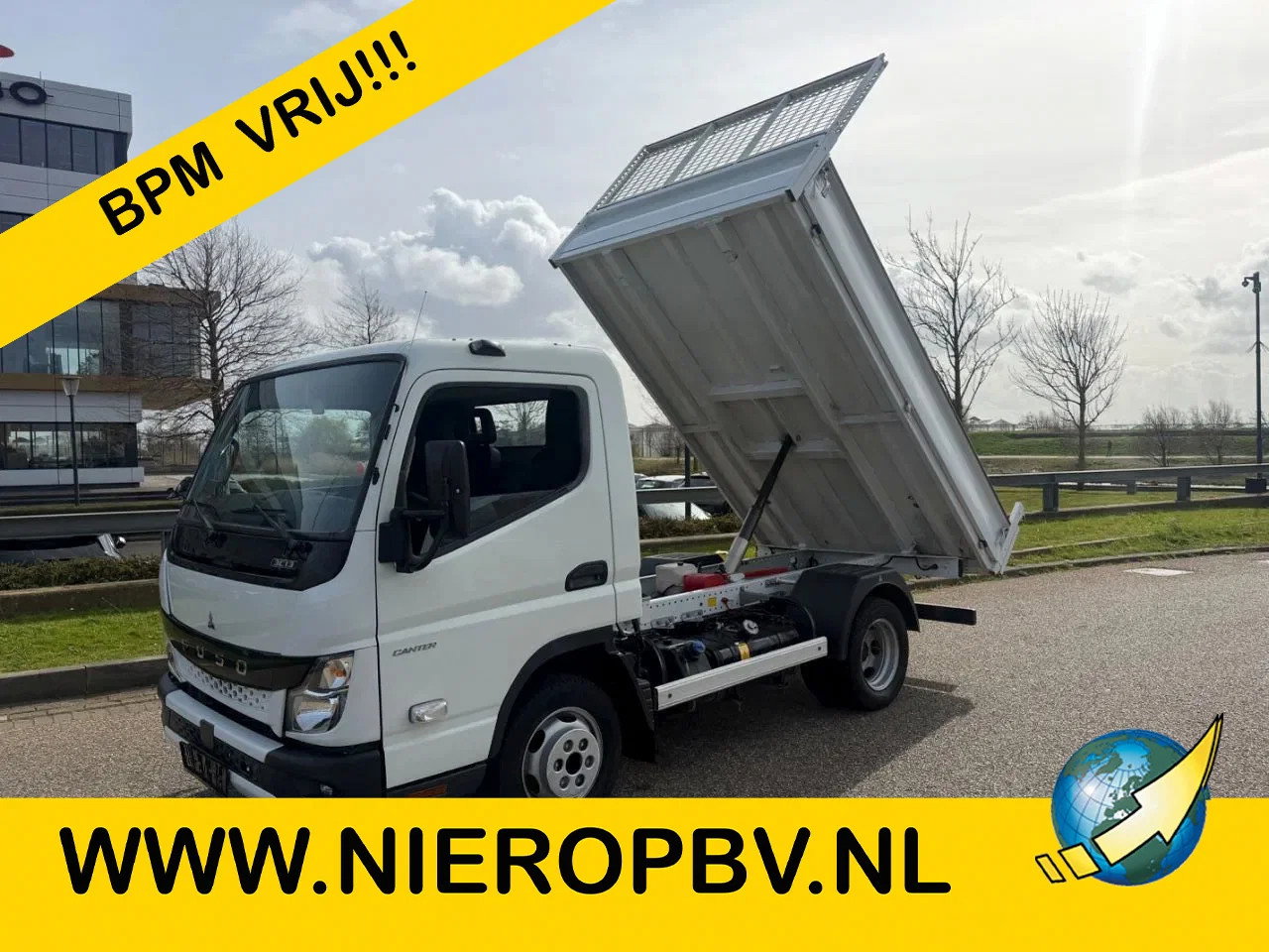 Foto van FUSO Canter