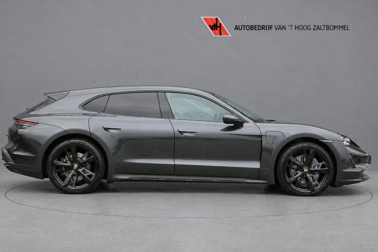 Foto van Porsche Taycan