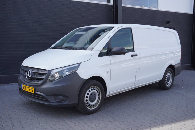 Mercedes-Benz Vito foto 1