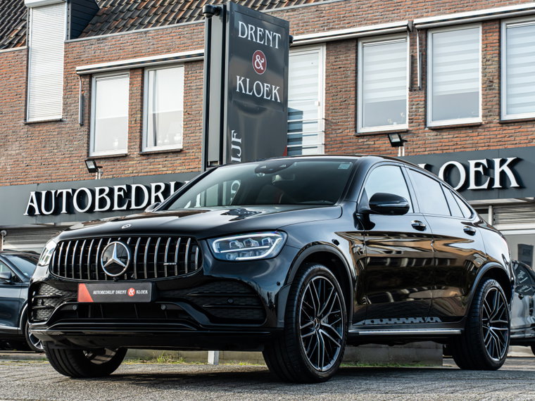Mercedes-Benz GLC foto 1