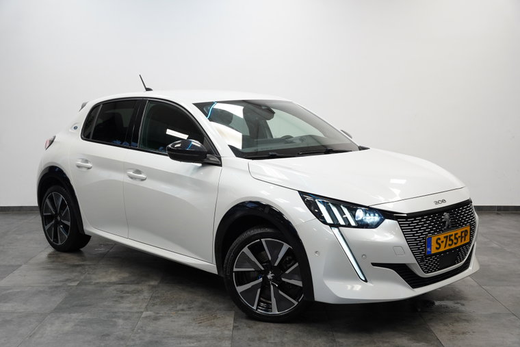 Foto van Peugeot e-208