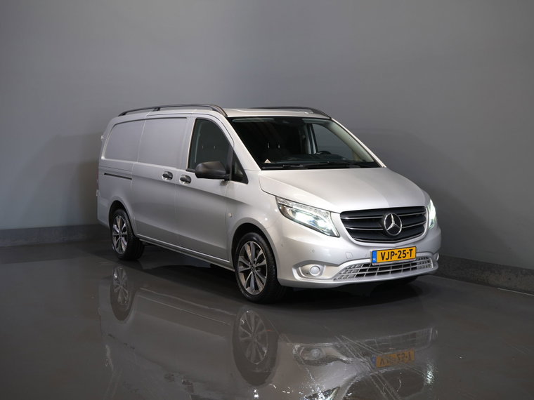 Mercedes-Benz Vito foto 1
