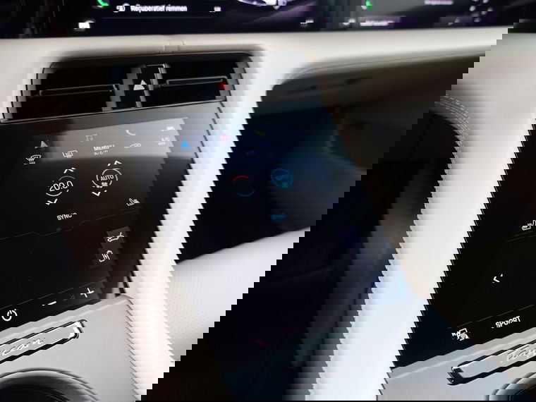 Porsche Taycan Cross Turismo