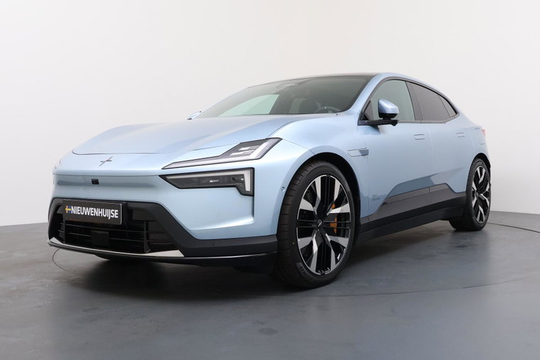 Foto van Polestar 4