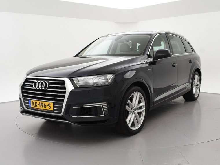 Audi Q7 foto 1