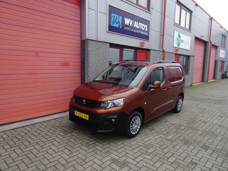 Foto van Peugeot Partner