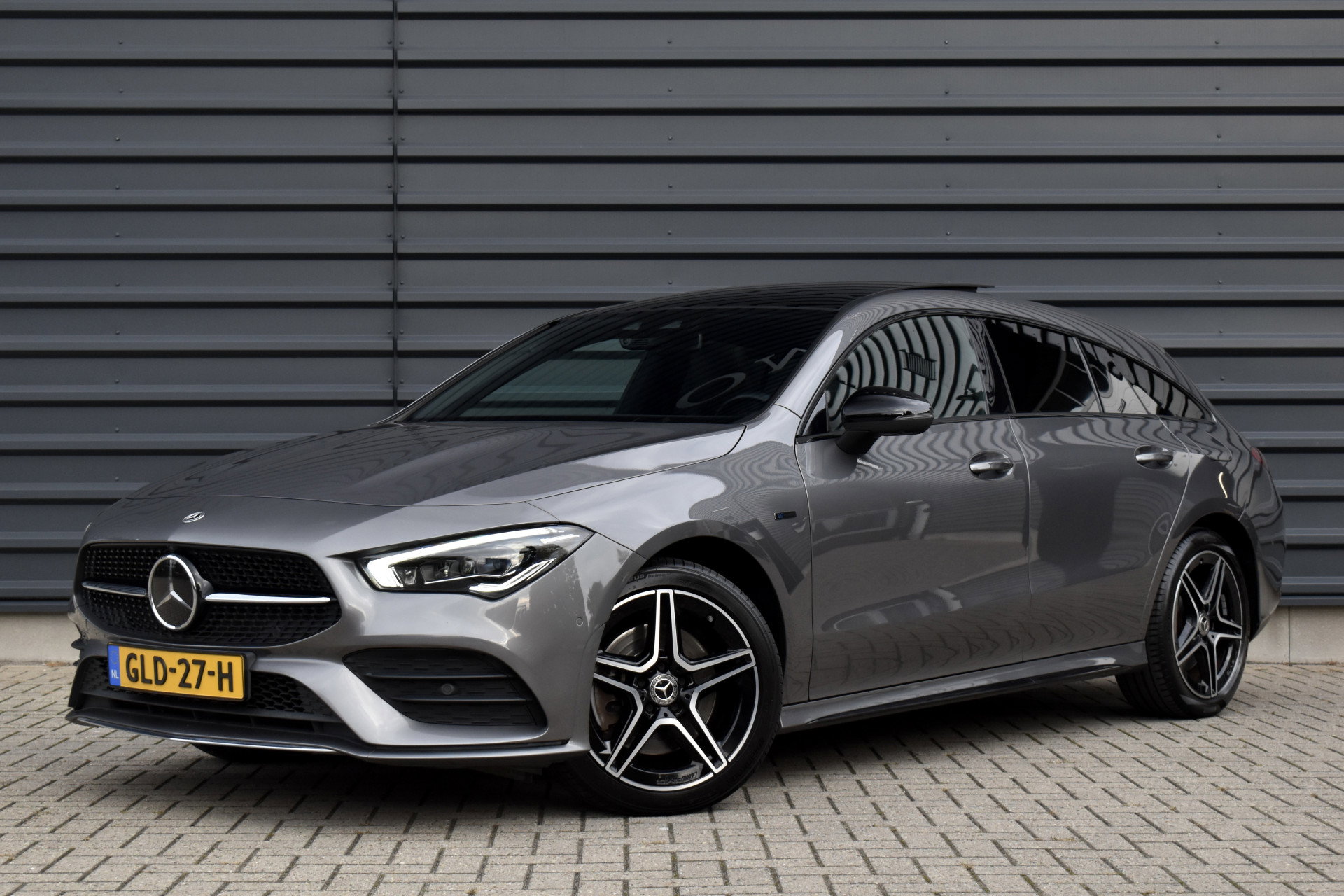 Foto van Mercedes-Benz CLA