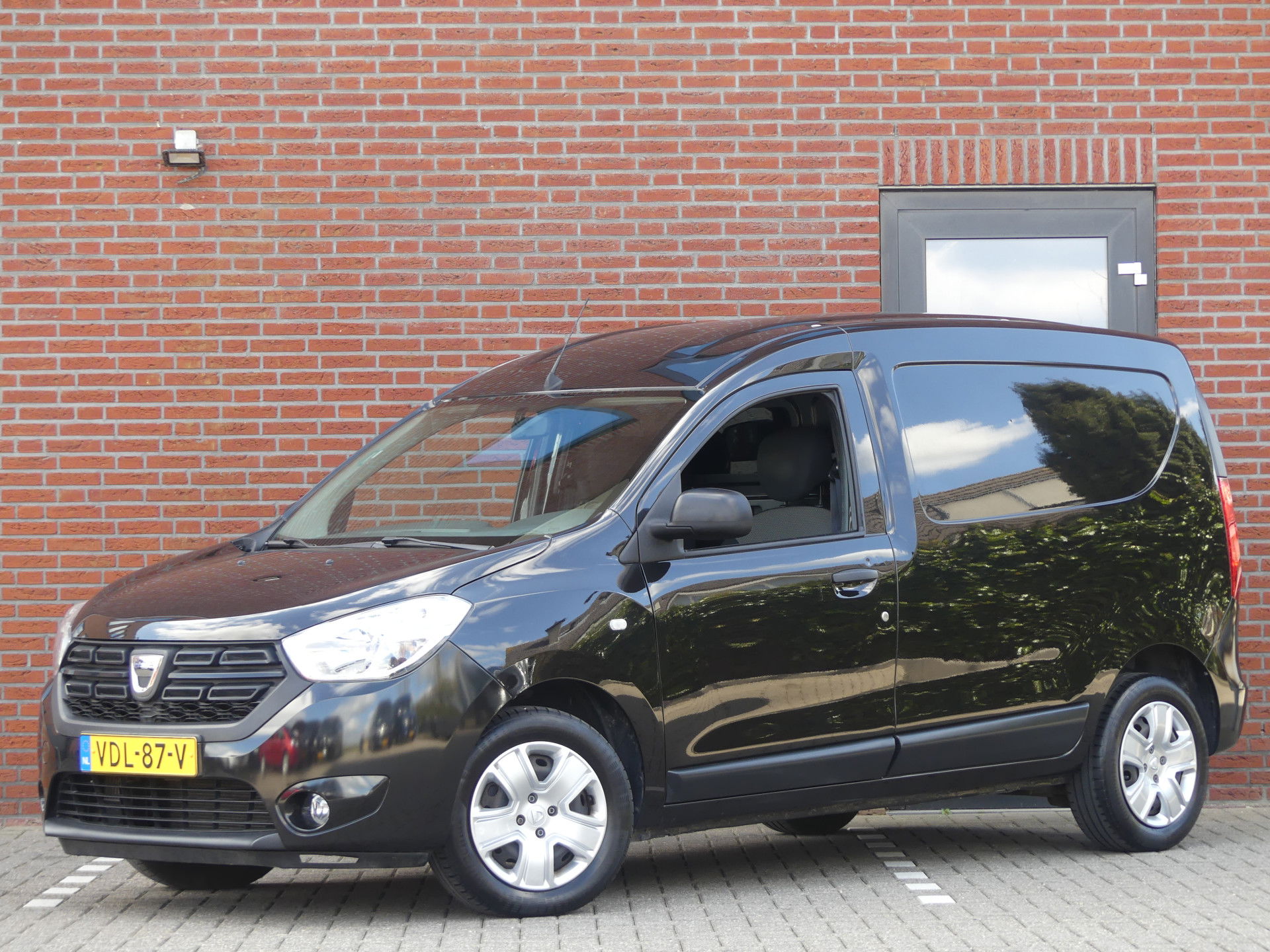 Foto van Dacia Dokker