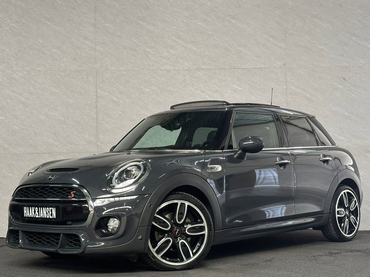 Foto van MINI Cooper S