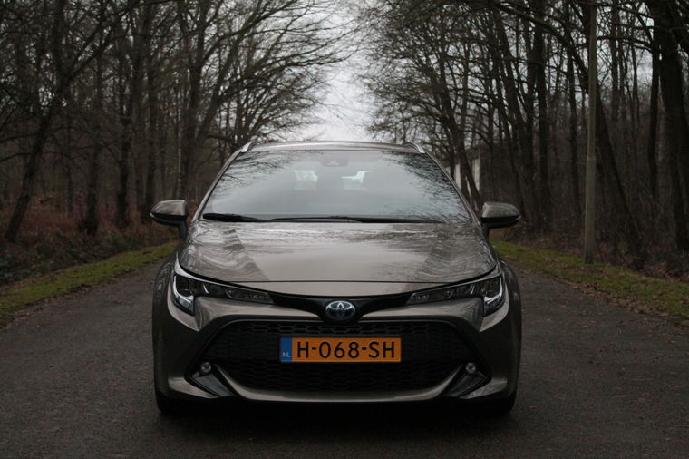 Toyota Corolla Touring Sports