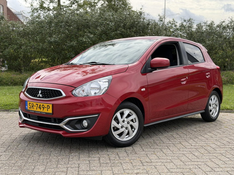 Foto van Mitsubishi Space Star