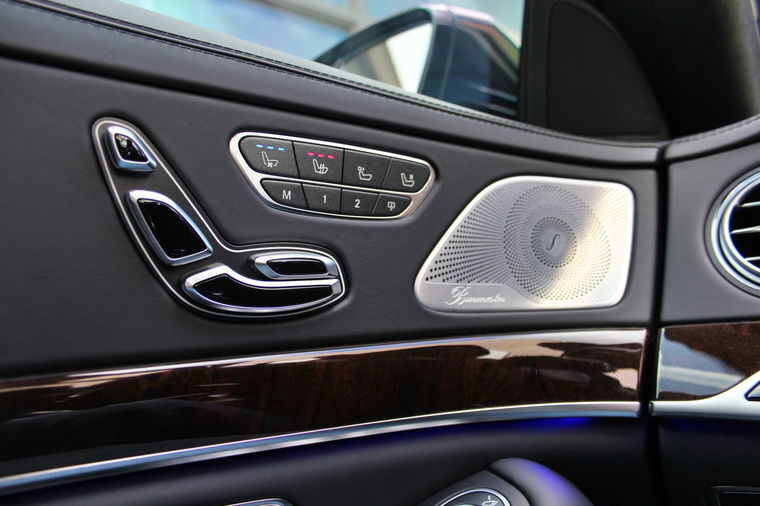 Mercedes-Benz S-Klasse