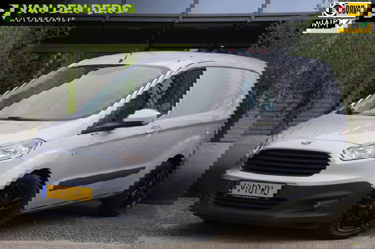 Foto van Ford Transit Courier