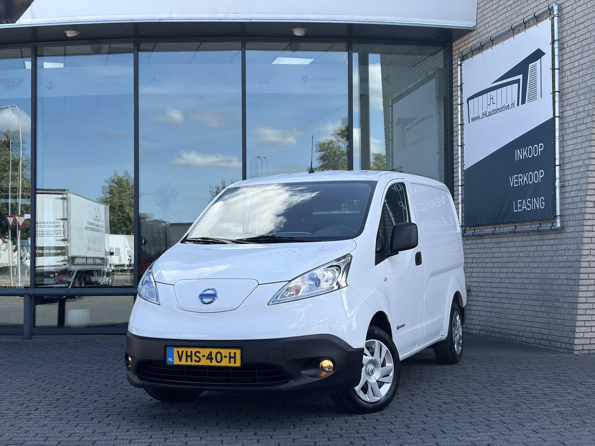 Foto van Nissan e-NV200