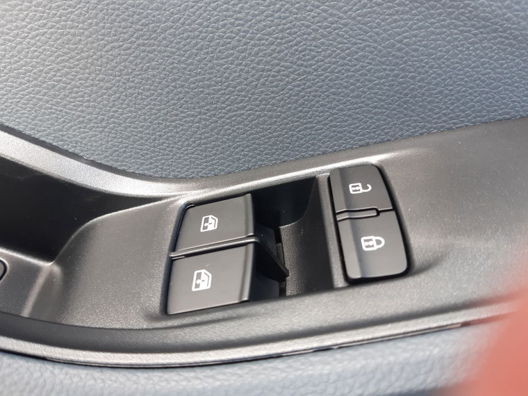 Maxus EDELIVER 3