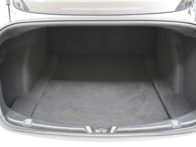 Tesla Model 3 Gerserveerd