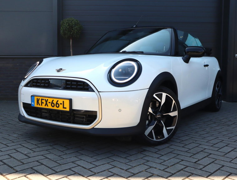 Foto van MINI Cooper Cabrio