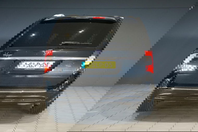Lancia Voyager