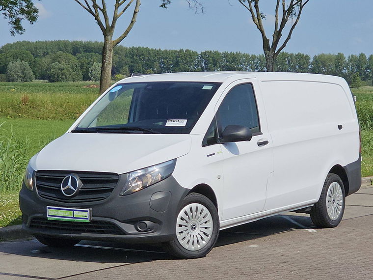 Mercedes-Benz eVito