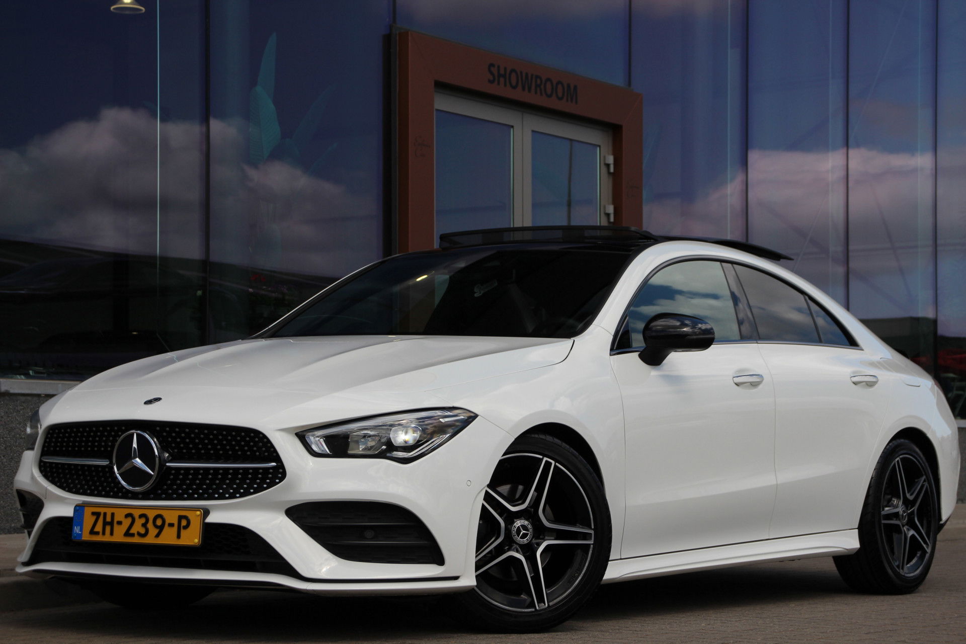 Foto van Mercedes-Benz CLA-Klasse