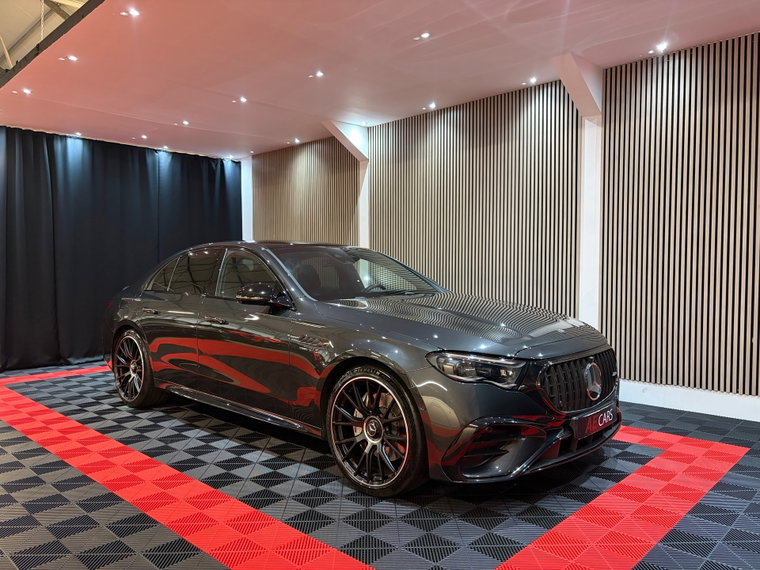 Foto van Mercedes-Benz E-Klasse
