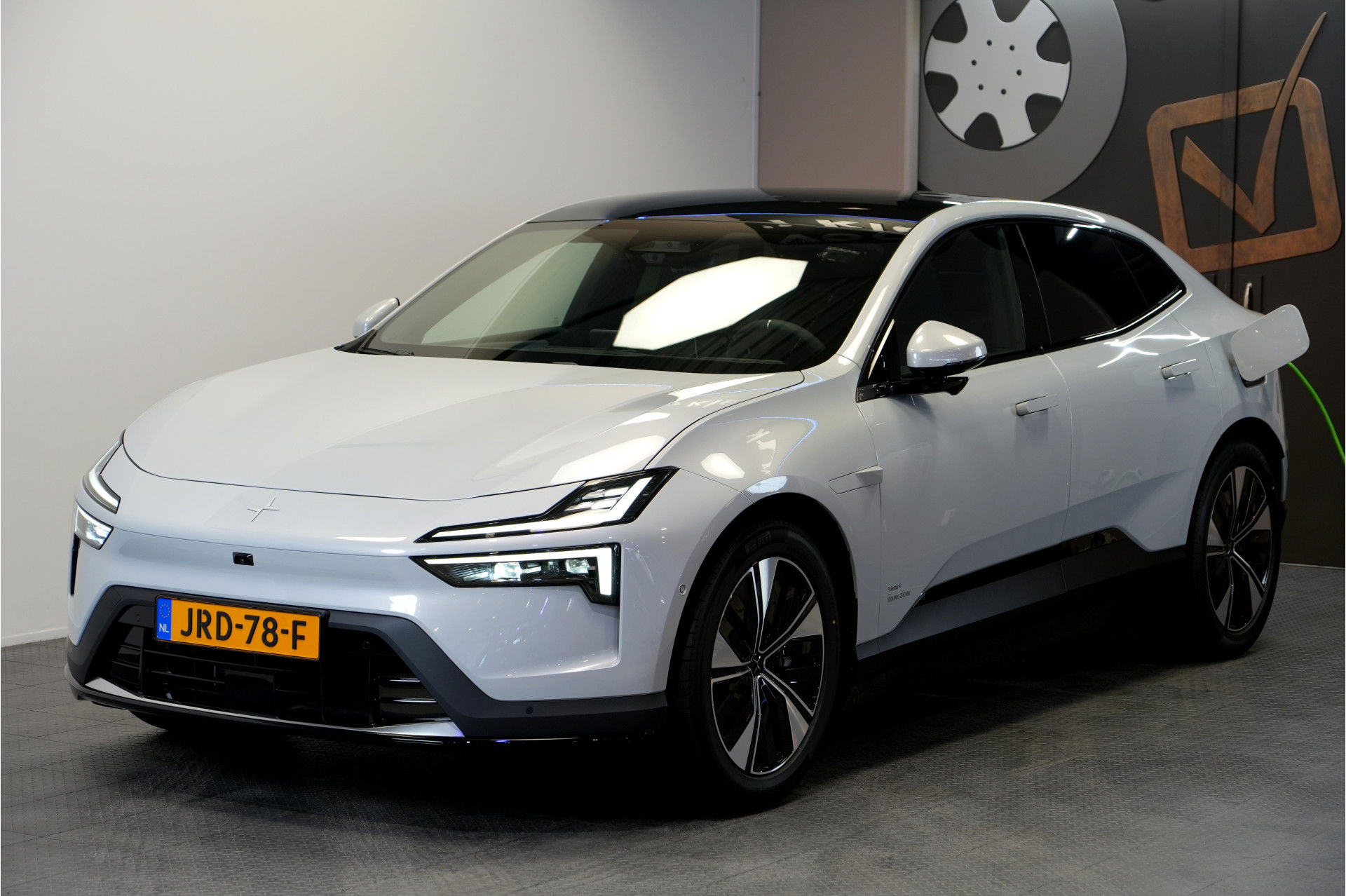 Foto van Polestar 4