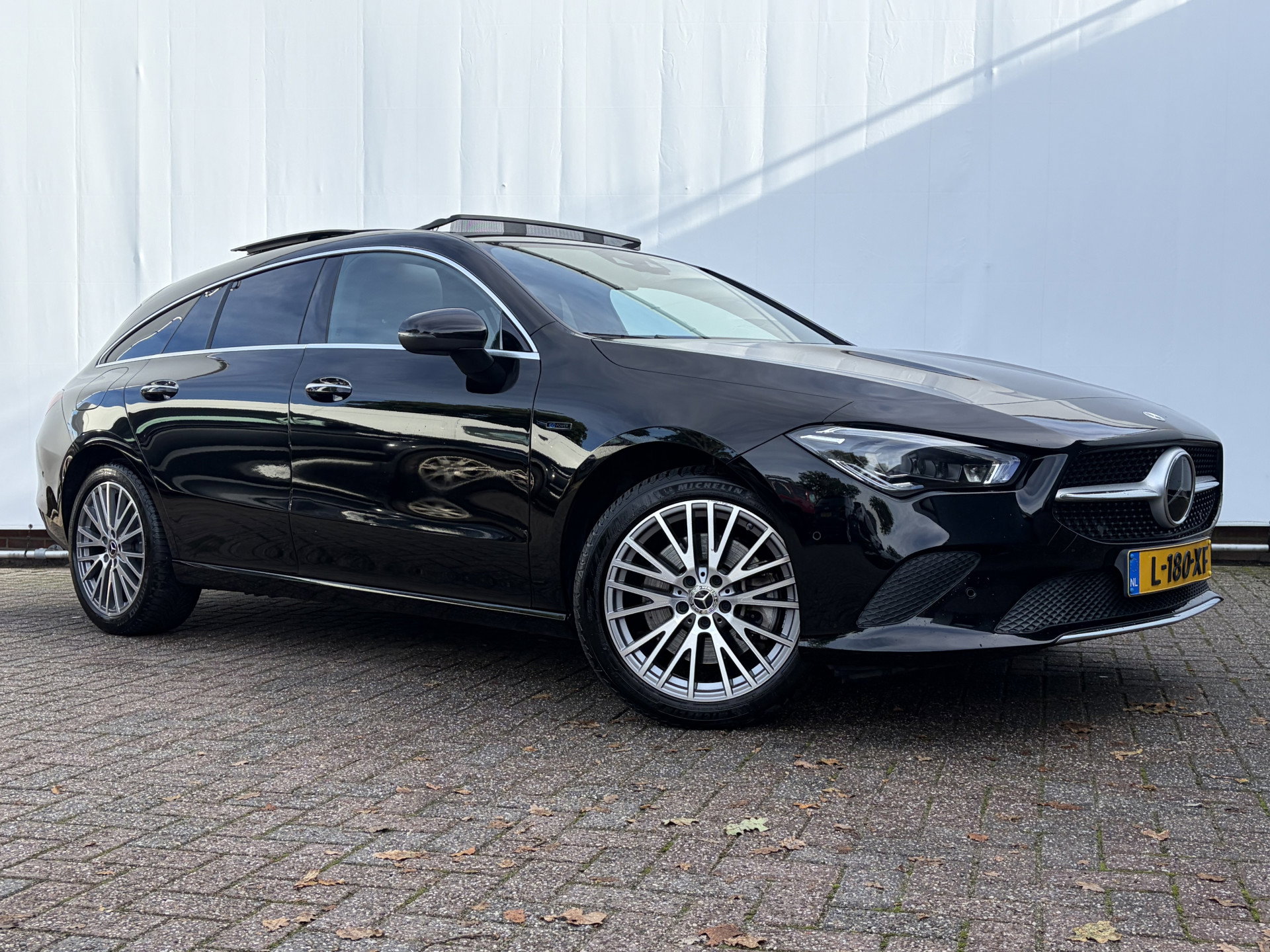 Foto van Mercedes-Benz CLA