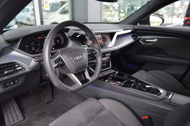 Audi e-tron GT