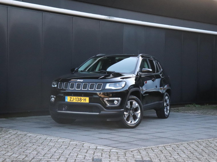 Foto van Jeep Compass