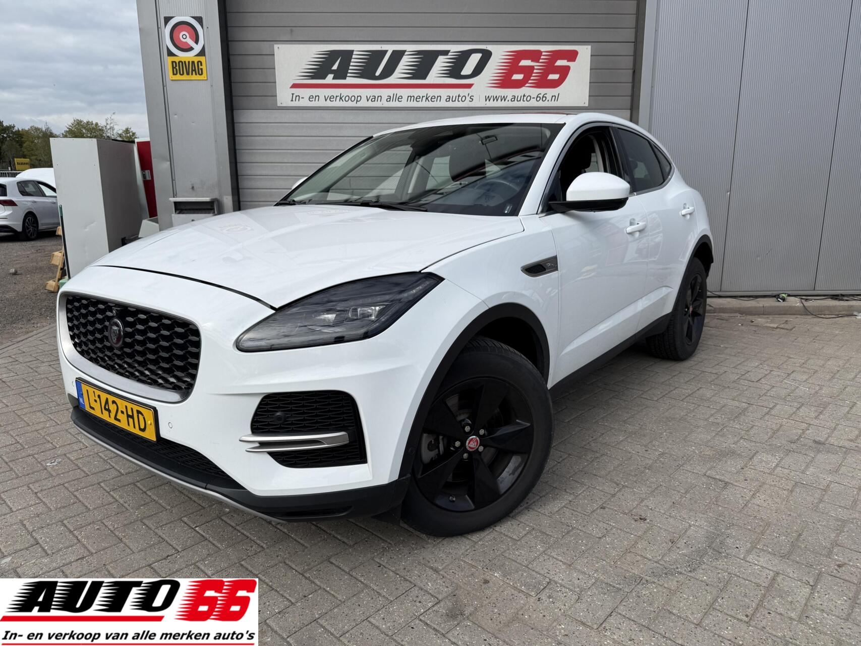 Foto van Jaguar E-PACE