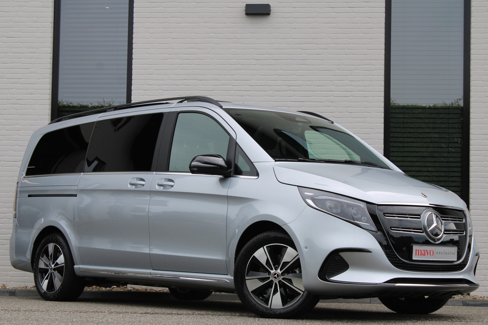 Foto van Mercedes-Benz EQV