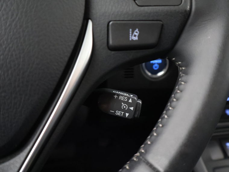 Toyota Auris Touring Sports