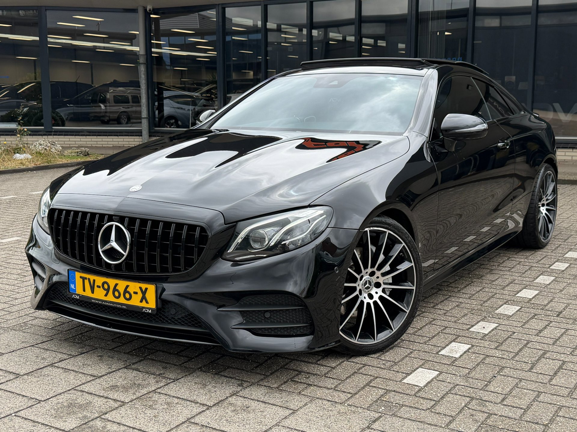 Foto van Mercedes-Benz E-Klasse
