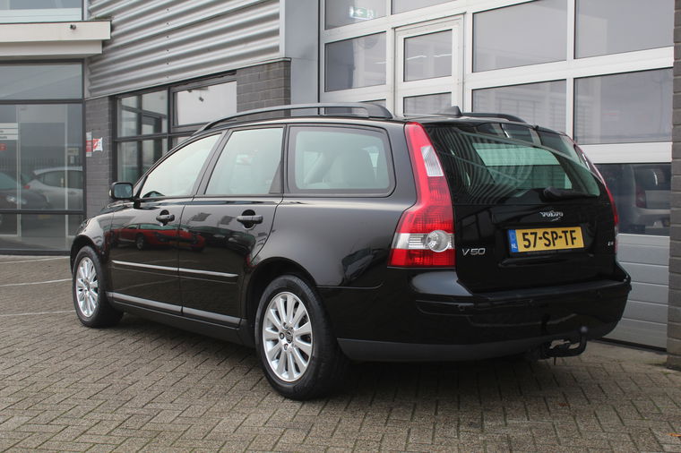 Volvo V50
