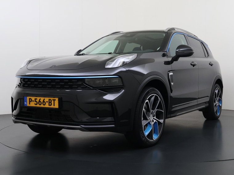 Lynk & Co 01