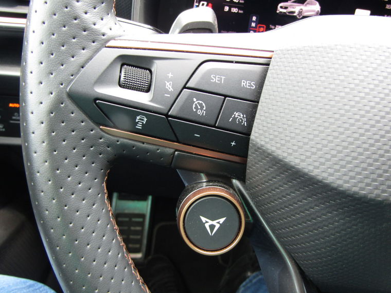 CUPRA Leon