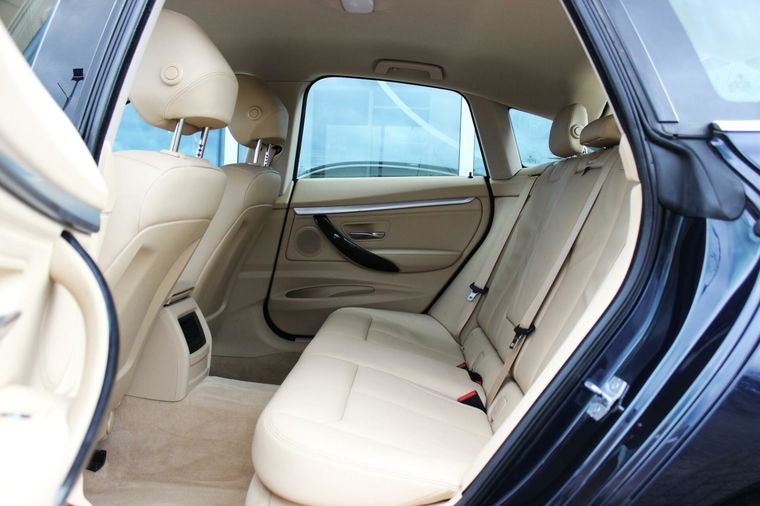 BMW 3-serie Gran Turismo 320i F34 Luxury-Line | 185 pk | Automaat | 1e eigenaar | Navi