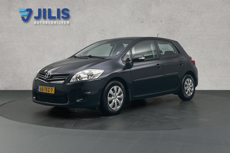 Toyota Auris foto 1