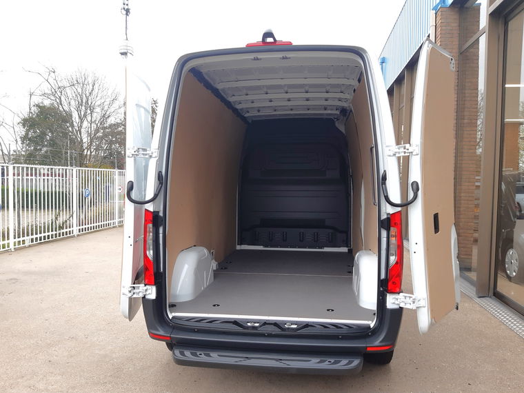 Mercedes-Benz eSprinter